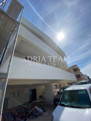 Apartmán, 2 ložnice + obývací pokoj