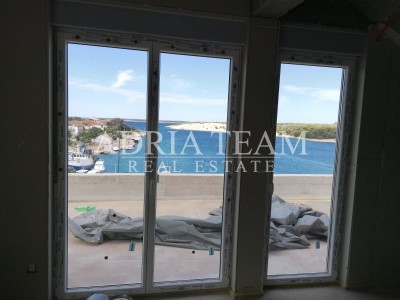 Apartmán, 3 ložnice + obývací pokoj