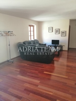 Apartmán, 3 ložnice + obývací pokoj