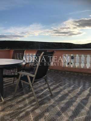 Apartmán, 3 ložnice + obývací pokoj