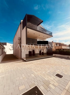 Apartmán, 2 ložnice + obývací pokoj
