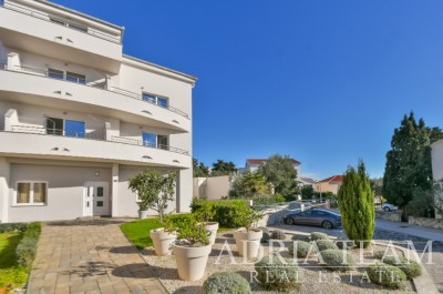 Apartmán,